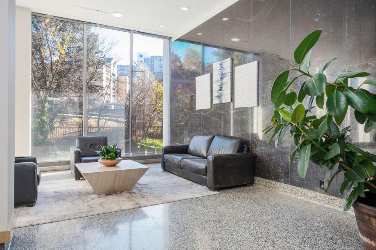 Downtown Atlanta Excellent View! Onsite Parking 1904 Villa Exterior photo